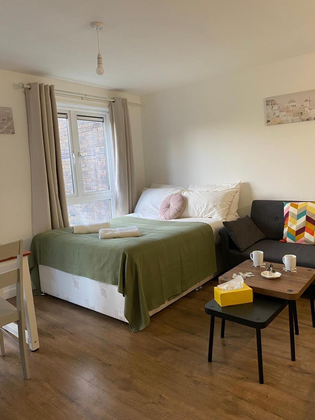 Modern Entire Apartment In Kings Cross St Pancras Londra Esterno foto