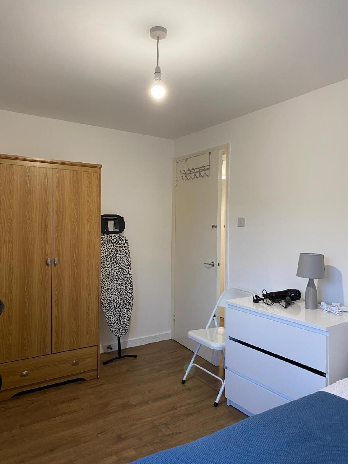Modern Entire Apartment In Kings Cross St Pancras Londra Esterno foto