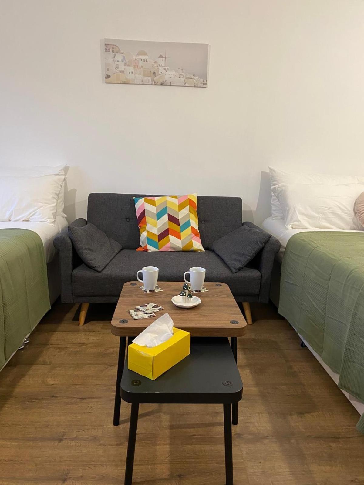 Modern Entire Apartment In Kings Cross St Pancras Londra Esterno foto